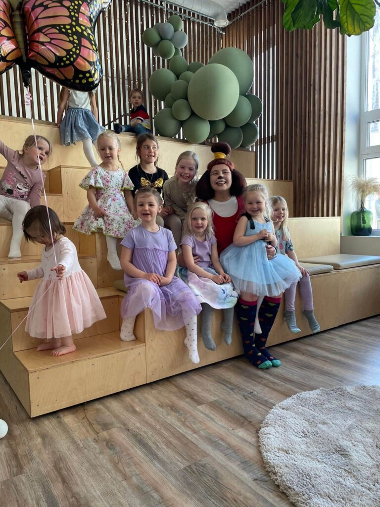 received_692543899540699