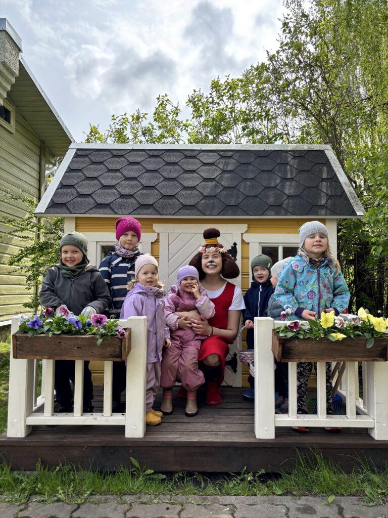 Kutsu Lotte lapse sünnipäevale ja muuda teie pere tähtpäev eriti meeldejäävaks!
